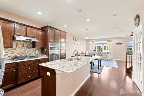 23 Morris Lane Cranbury NJ 08512