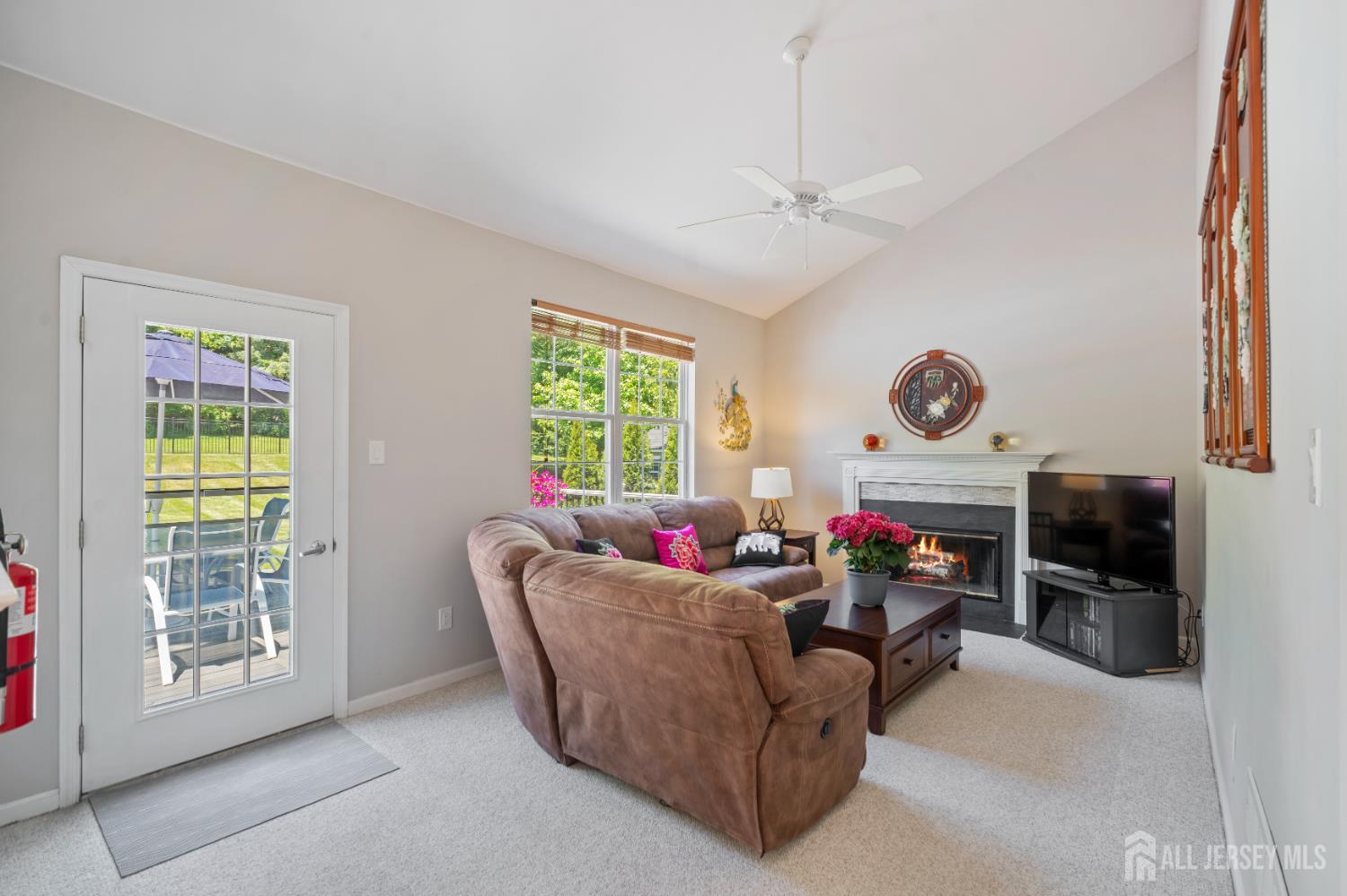 59 Amberfield Road Robbinsville NJ 08691