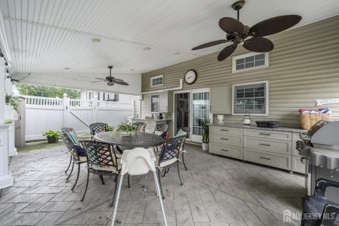 10 Crampton Avenue Woodbridge Proper NJ 07095