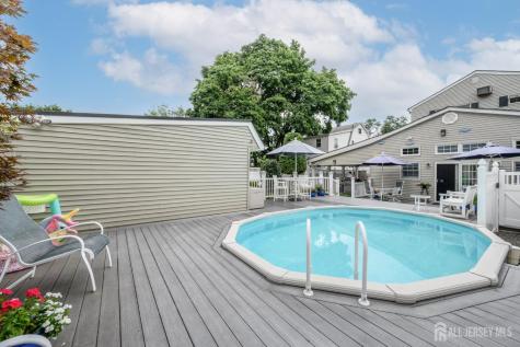 10 Crampton Avenue Woodbridge Proper NJ 07095