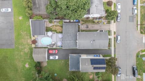 10 Crampton Avenue Woodbridge Proper NJ 07095