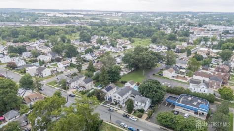 10 Crampton Avenue Woodbridge Proper NJ 07095