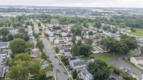 10 Crampton Avenue Woodbridge Proper NJ 07095