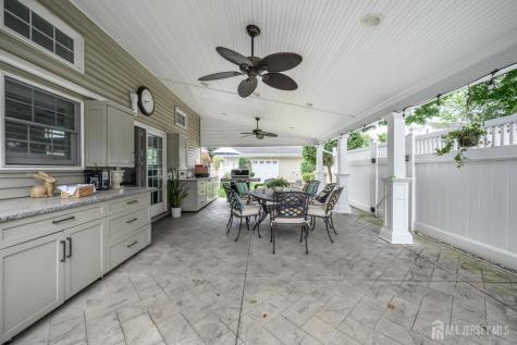 10 Crampton Avenue Woodbridge Proper NJ 07095
