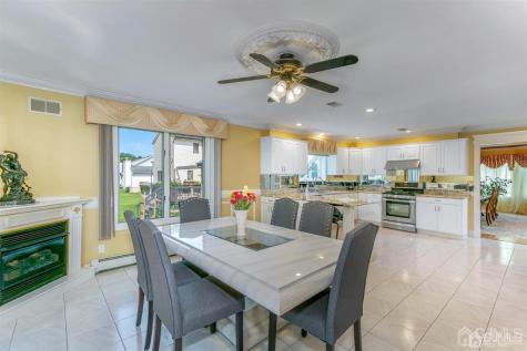 15 Gallo Way Edison NJ 08820
