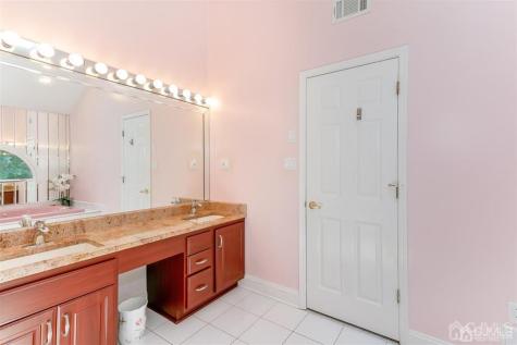 15 Gallo Way Edison NJ 08820
