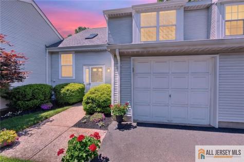 147 Picadilly Place Franklin NJ 08873