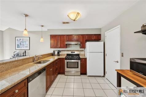 147 Picadilly Place Franklin NJ 08873