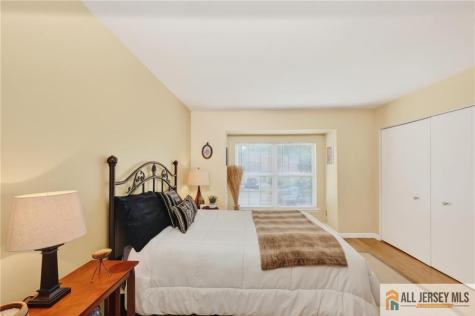 147 Picadilly Place Franklin NJ 08873