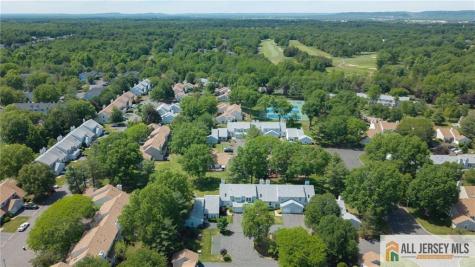 147 Picadilly Place Franklin NJ 08873