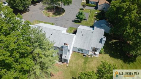 147 Picadilly Place Franklin NJ 08873