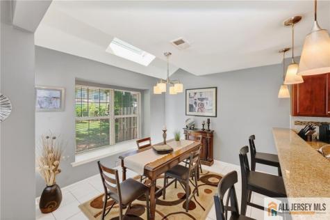 147 Picadilly Place Franklin NJ 08873