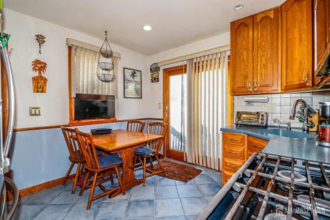 13 Meade Street Sewaren NJ 07077