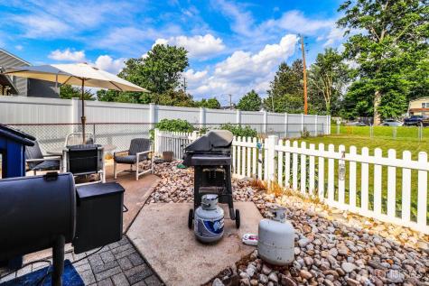 13 Meade Street Sewaren NJ 07077