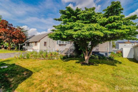 13 Meade Street Sewaren NJ 07077