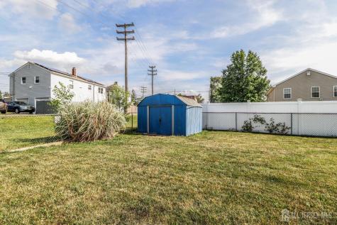 13 Meade Street Sewaren NJ 07077