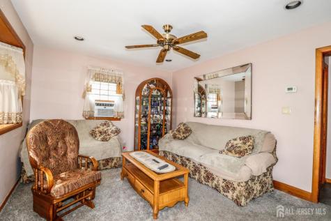 13 Meade Street Sewaren NJ 07077
