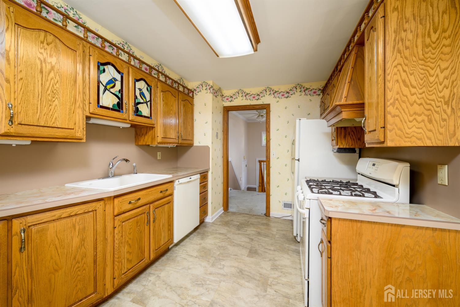 95 New Dover Avenue Colonia NJ 07067
