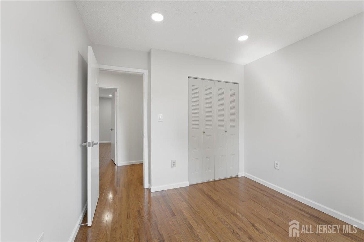 543 Manchester Court Piscataway NJ 08854