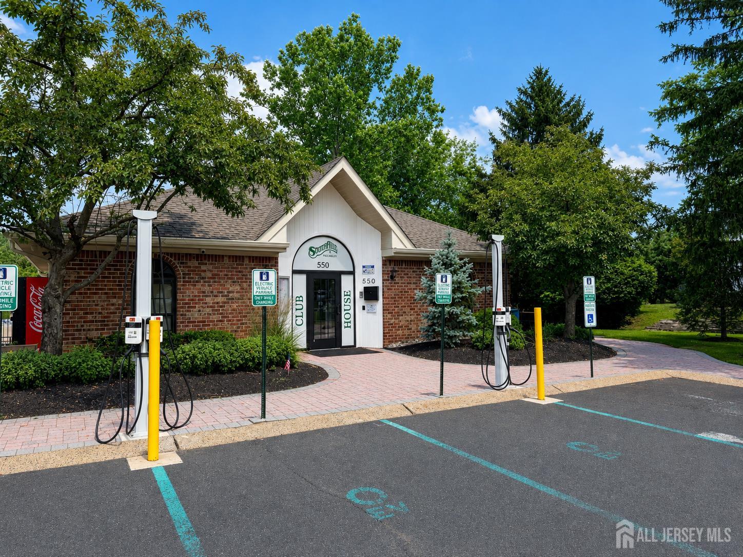 543 Manchester Court Piscataway NJ 08854