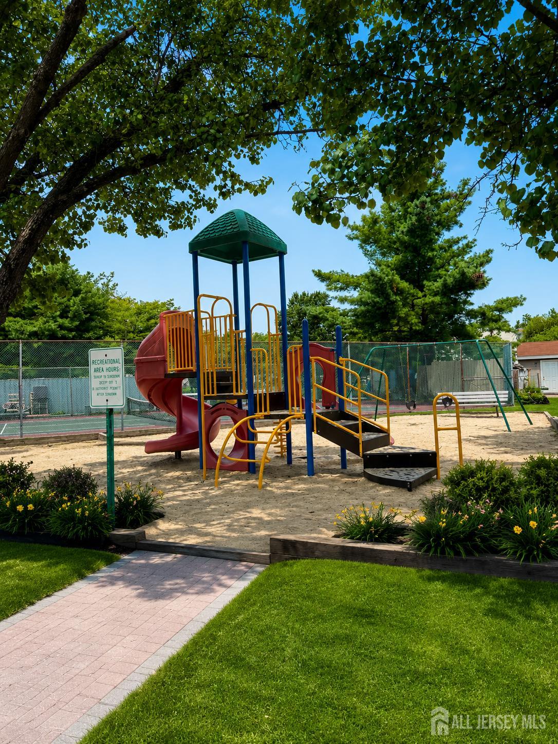 543 Manchester Court Piscataway NJ 08854