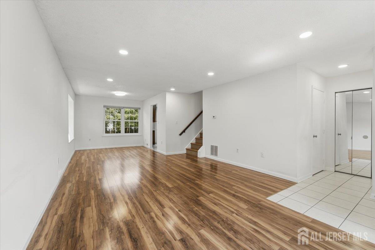543 Manchester Court Piscataway NJ 08854