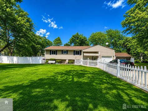 4 Meade Court Piscataway NJ 08854