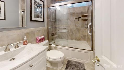 4 Meade Court Piscataway NJ 08854