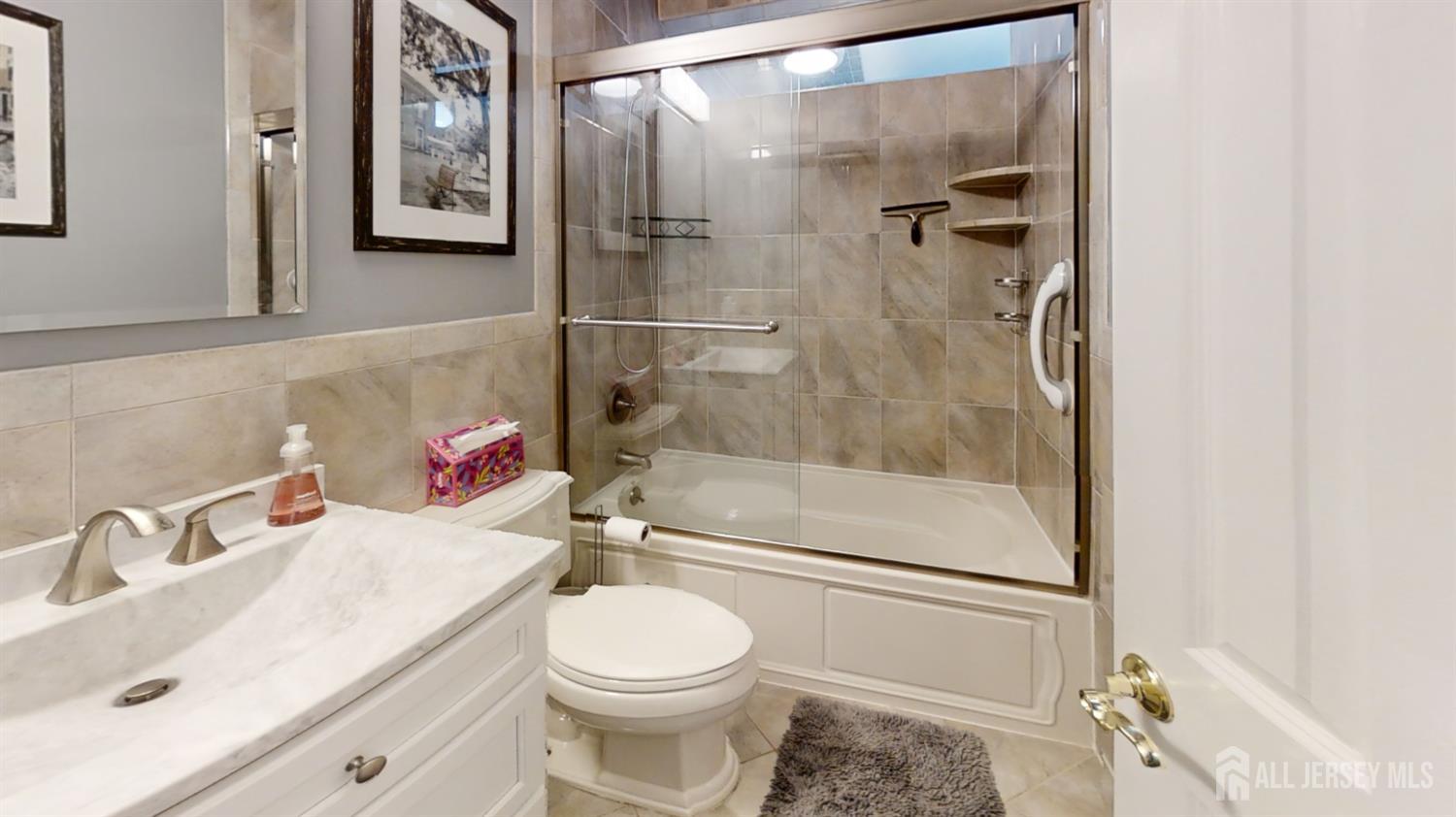 4 Meade Court Piscataway NJ 08854