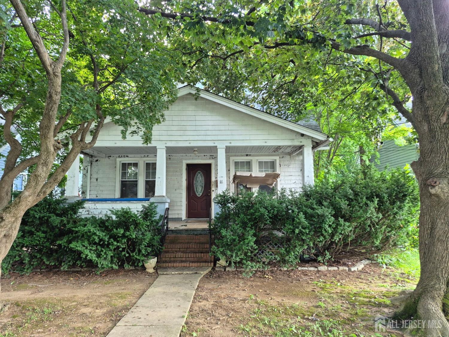 11 Appleby Avenue South River NJ 08882