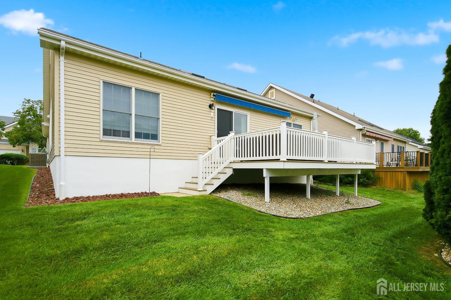 28 Sherwood Drive Monroe NJ 08831
