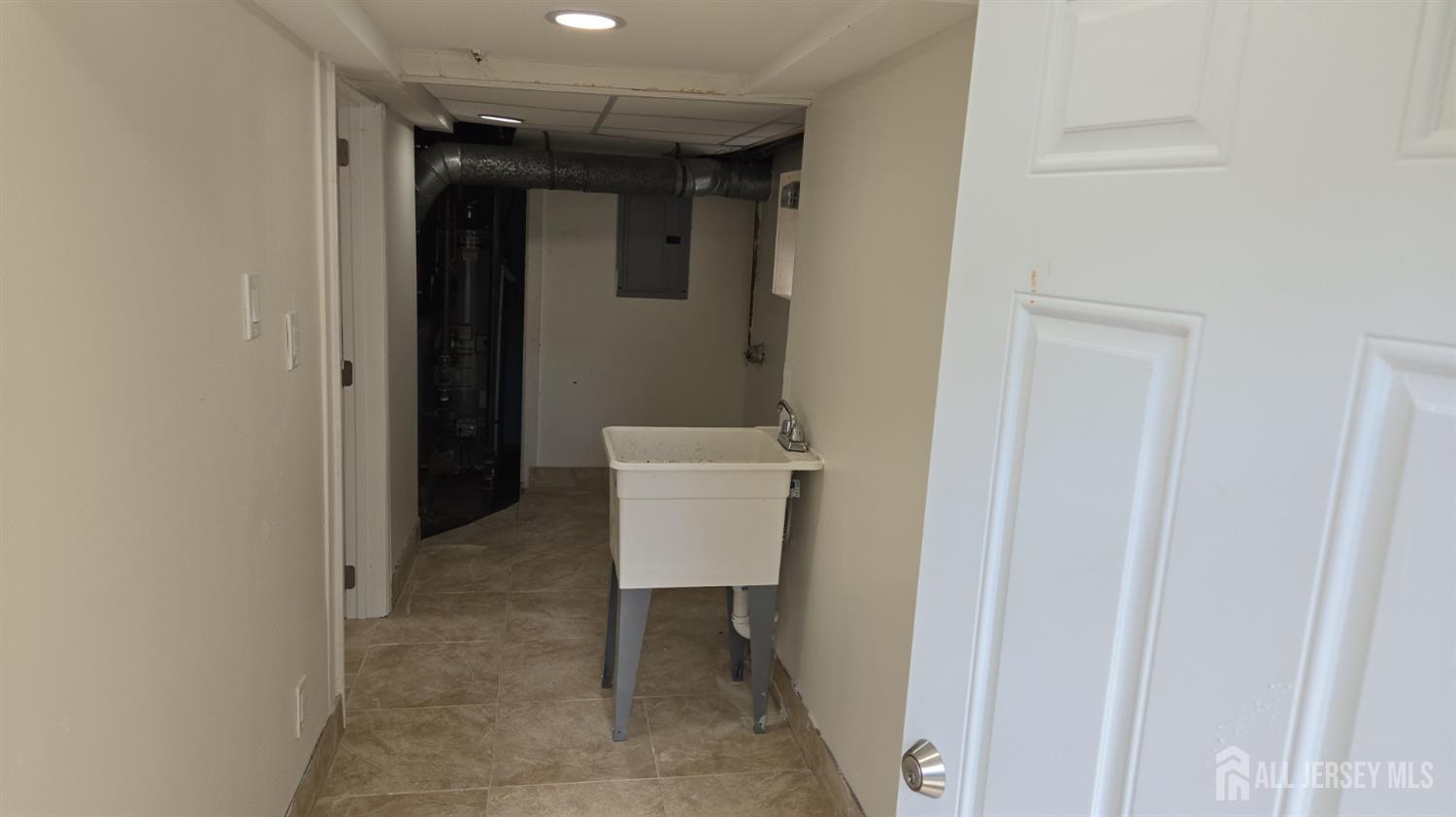 509 81st Street North Bergen NJ 07047