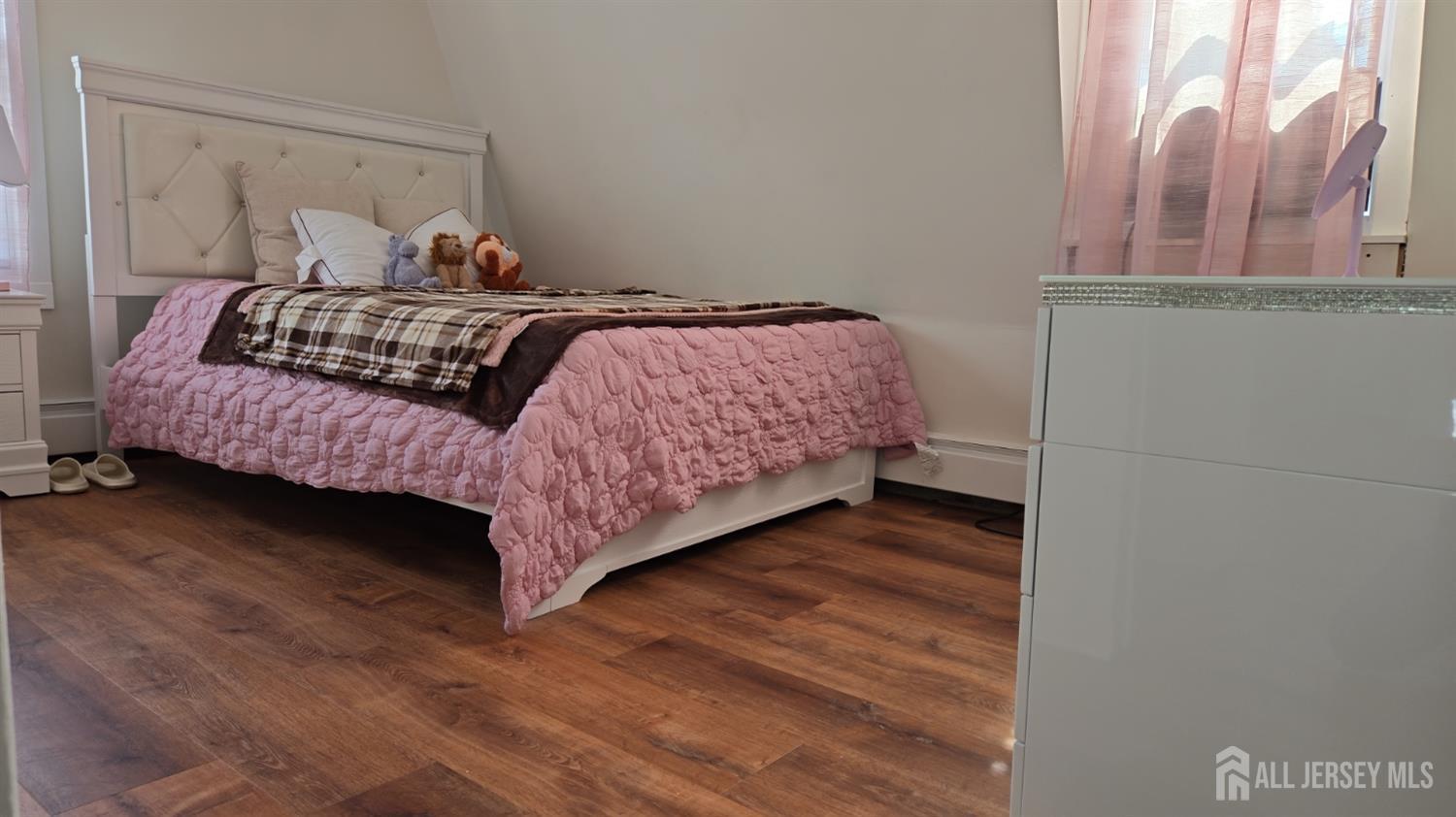 509 81st Street North Bergen NJ 07047