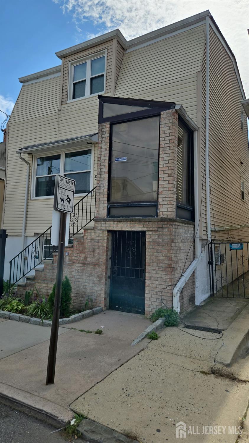 509 81st Street North Bergen NJ 07047