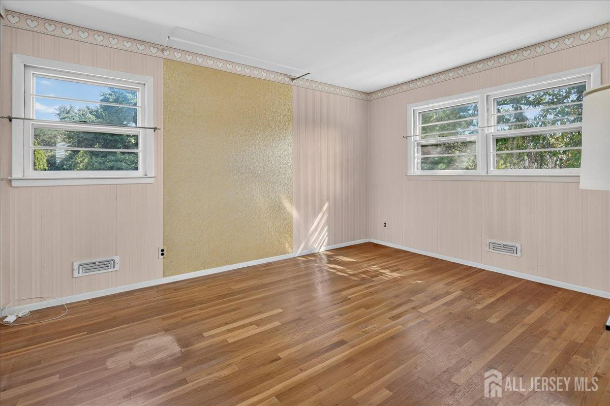 275 Madie Avenue Spotswood NJ 08884
