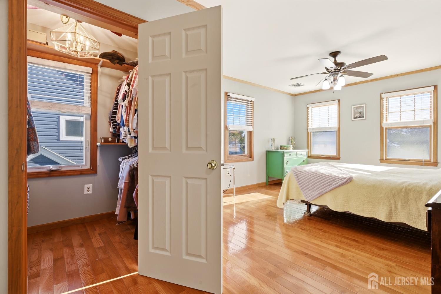 29 Madison Avenue Avenel NJ 07001