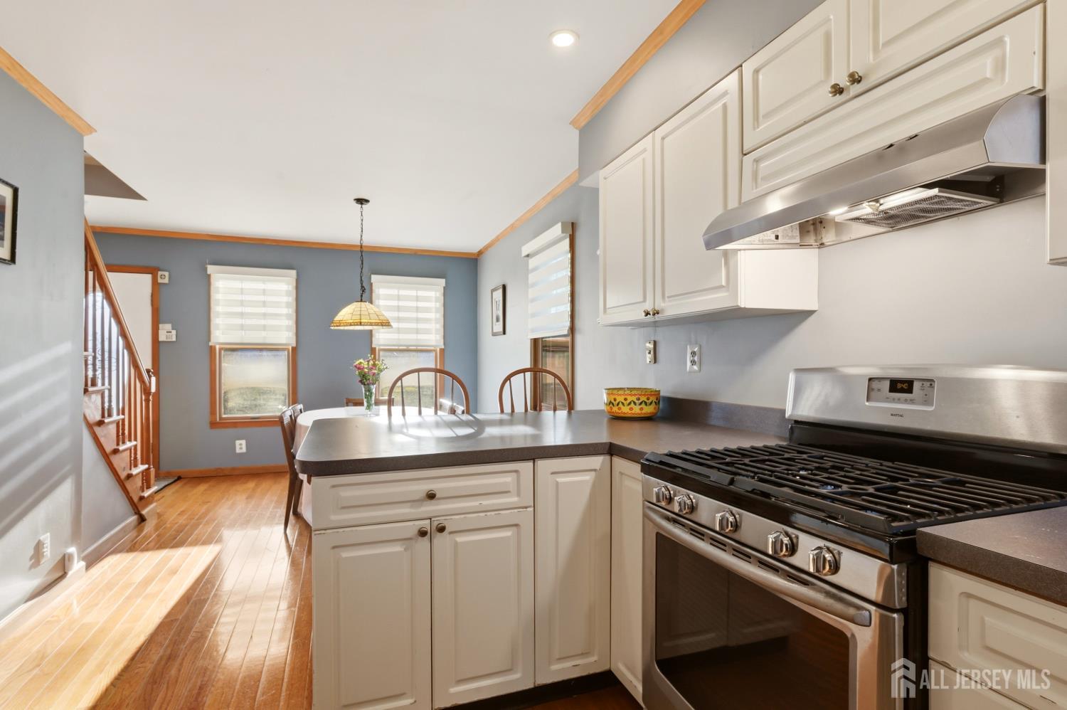 29 Madison Avenue Avenel NJ 07001