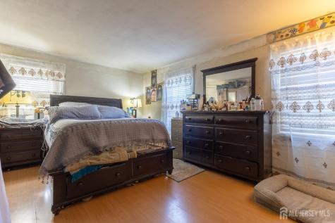 48 Locust Street Carteret NJ 07008