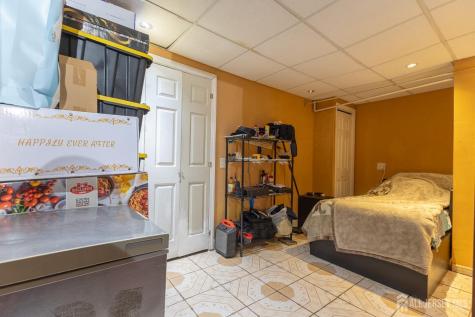 48 Locust Street Carteret NJ 07008