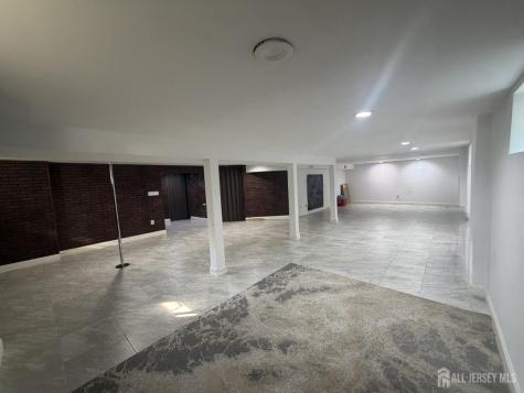 56 Oakland Road Old Bridge NJ 08857