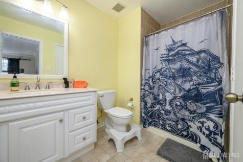 21 Bailly Drive Burlington Twp NJ 08016