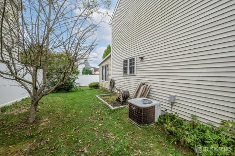 21 Bailly Drive Burlington Twp NJ 08016