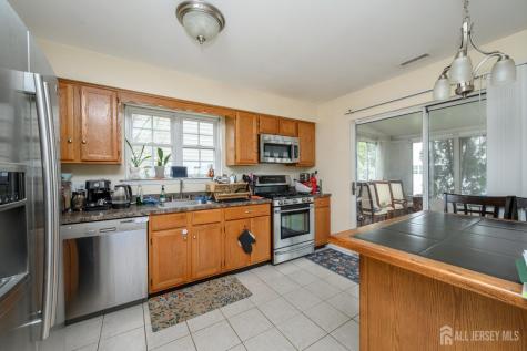 21 Bailly Drive Burlington Twp NJ 08016