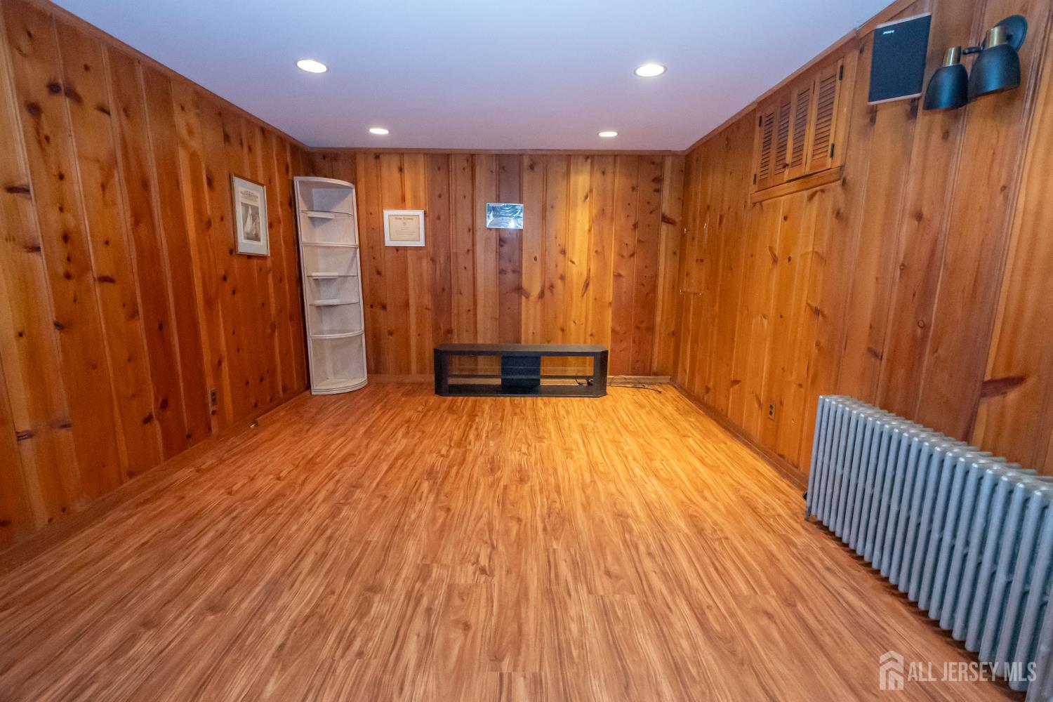 5 Pardun Street Milltown NJ 08850