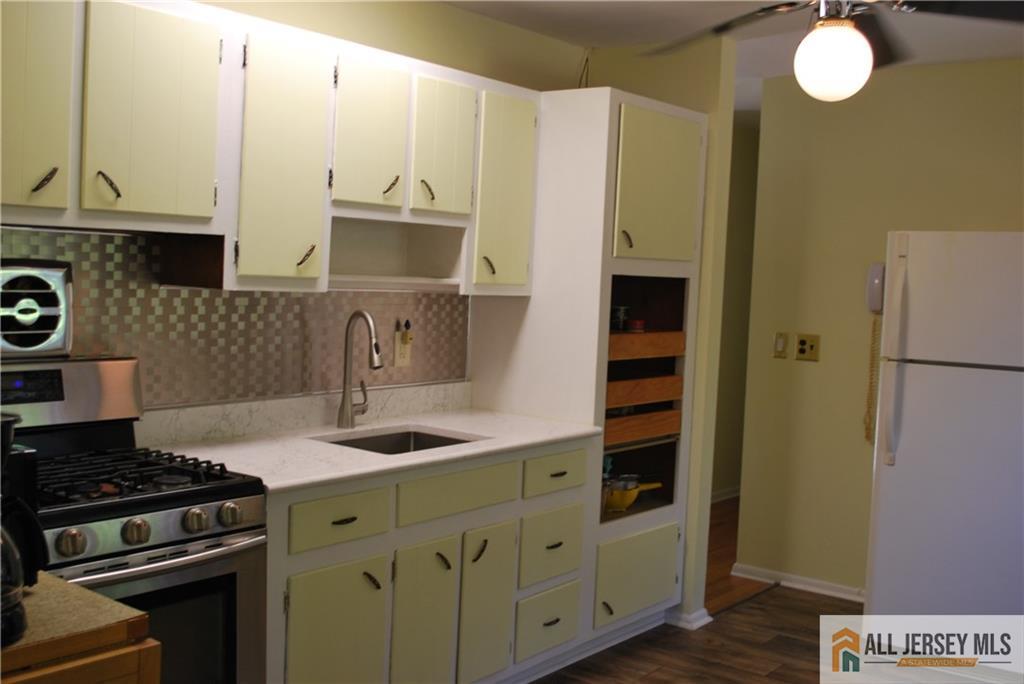 1230 Cattus Island Bend Toms River NJ 08753
