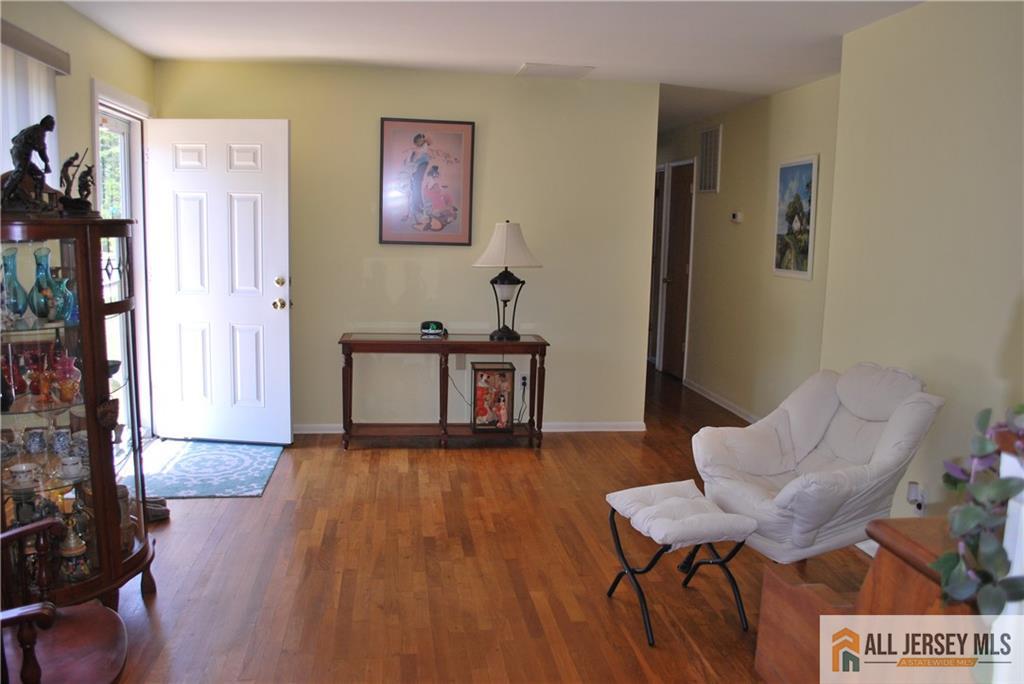 1230 Cattus Island Bend Toms River NJ 08753
