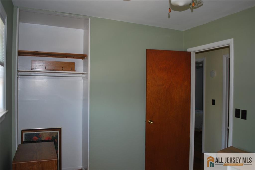 1230 Cattus Island Bend Toms River NJ 08753