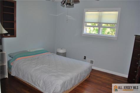 1230 Cattus Island Bend Toms River NJ 08753