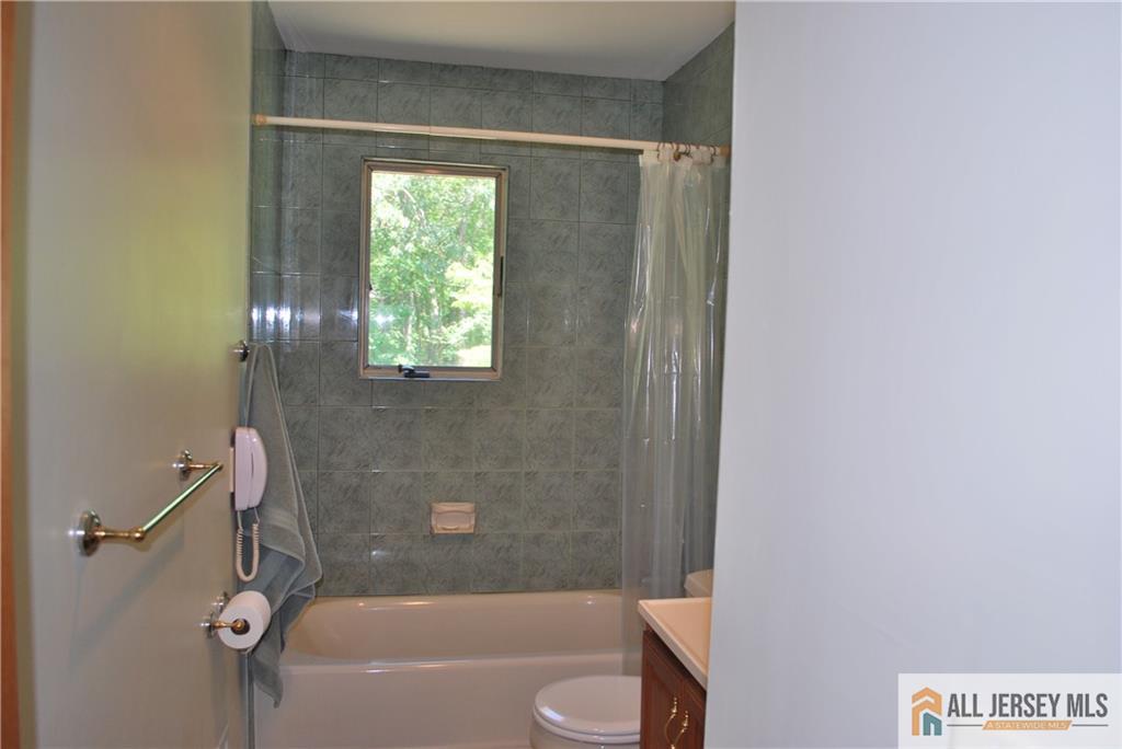 1230 Cattus Island Bend Toms River NJ 08753