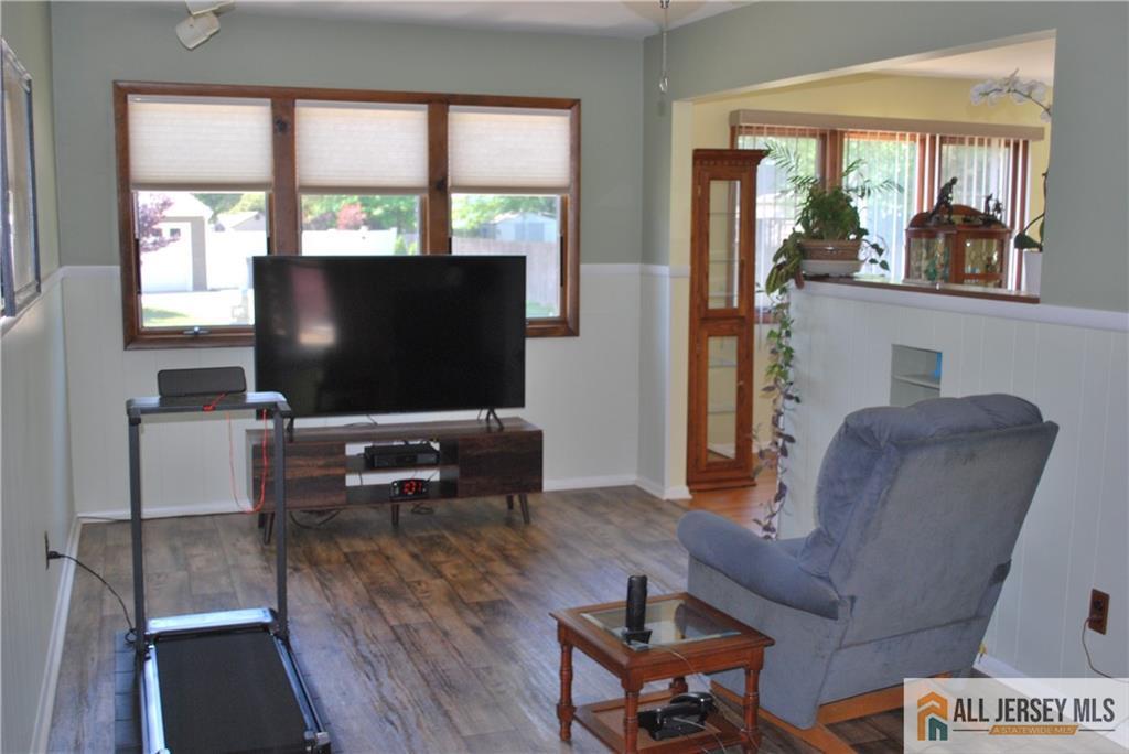1230 Cattus Island Bend Toms River NJ 08753